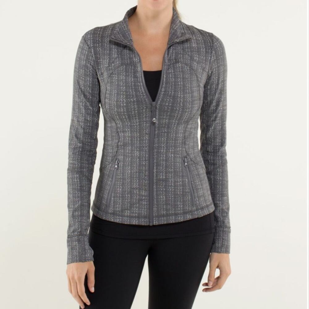 Lululemon Forme Jacket *Cuffins Gray Ziggy Wee October Angel Wing Full Zip Sz 8
